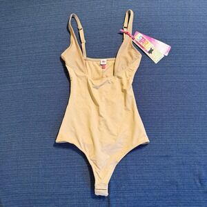 Star Power by Spanx Natural Glam Thong Body Shaper Bodysuit 2348 OB Nude Small